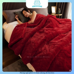 mua vỏ chăn nhung đỏ phù hợp