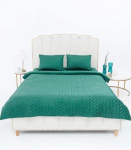 Vỏ chăn 2m2 x 2m4 rộng rãi, phù hợp giường đôi lớn và phòng ngủ master